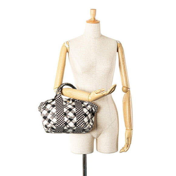 CHANEL Black Leather Logo Bag - Picture 13 of 13